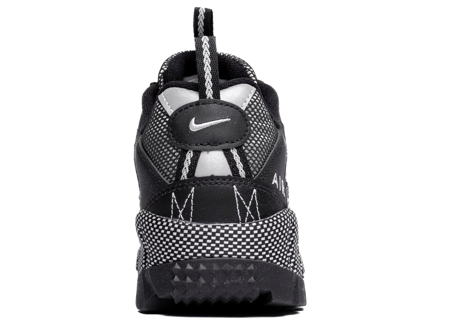 studio-shot-v9-36697