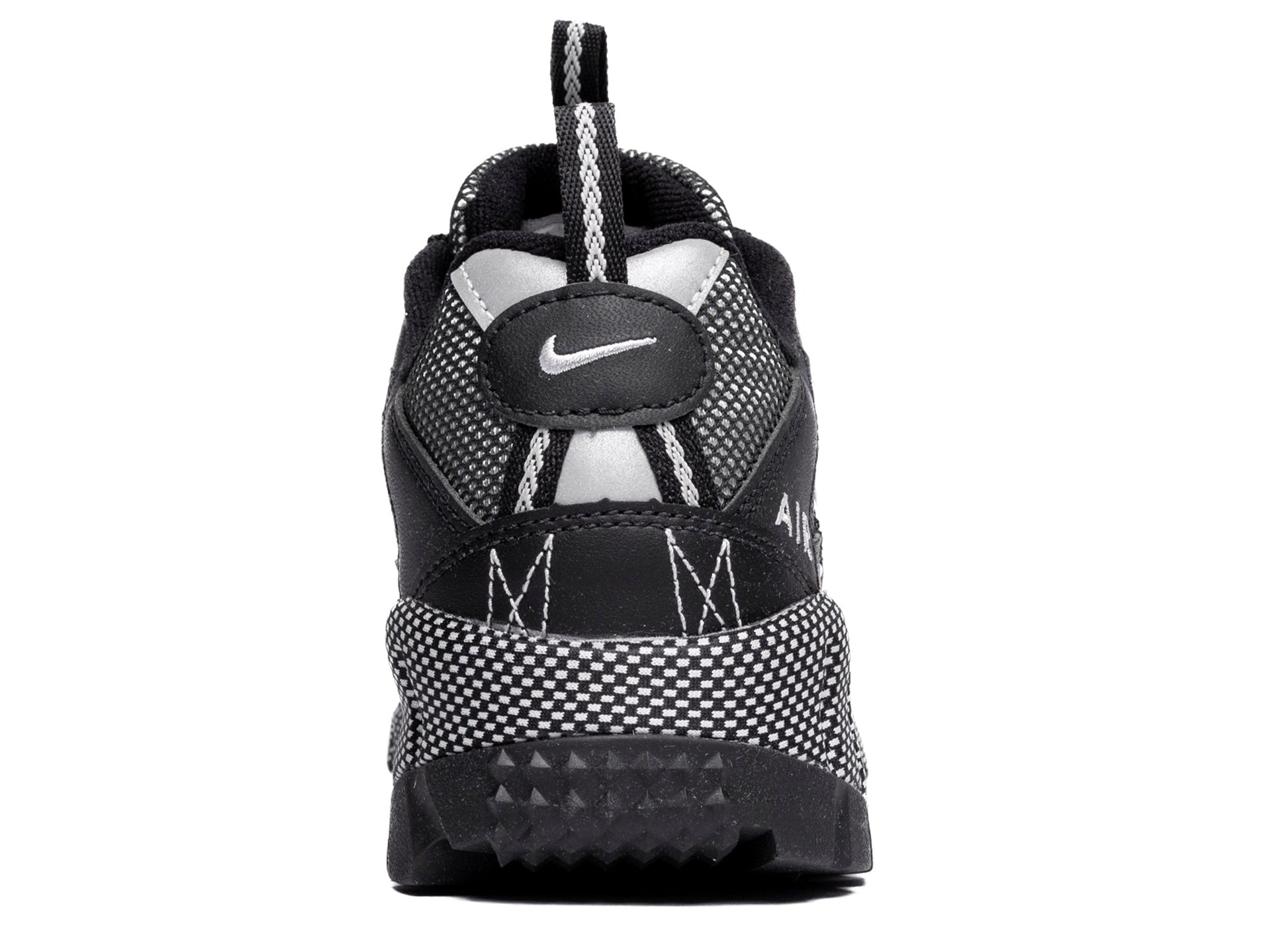 studio-shot-v9-36697