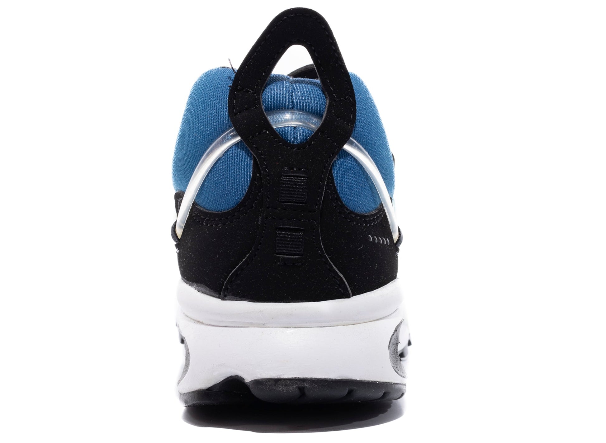 studio-shot-v9-47652