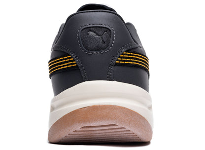 studio-shot-v9-61373