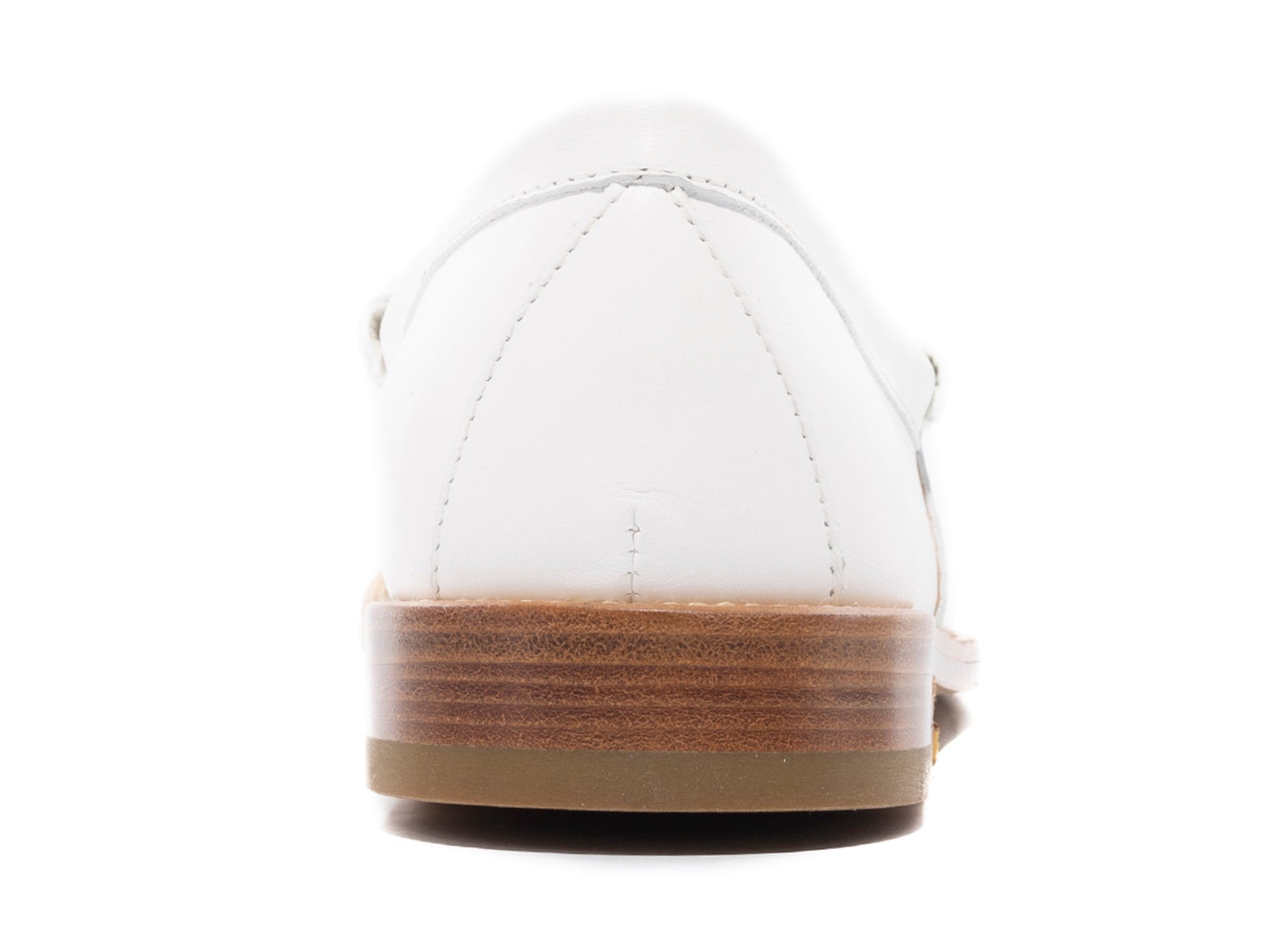 studio-shot-v9-82872