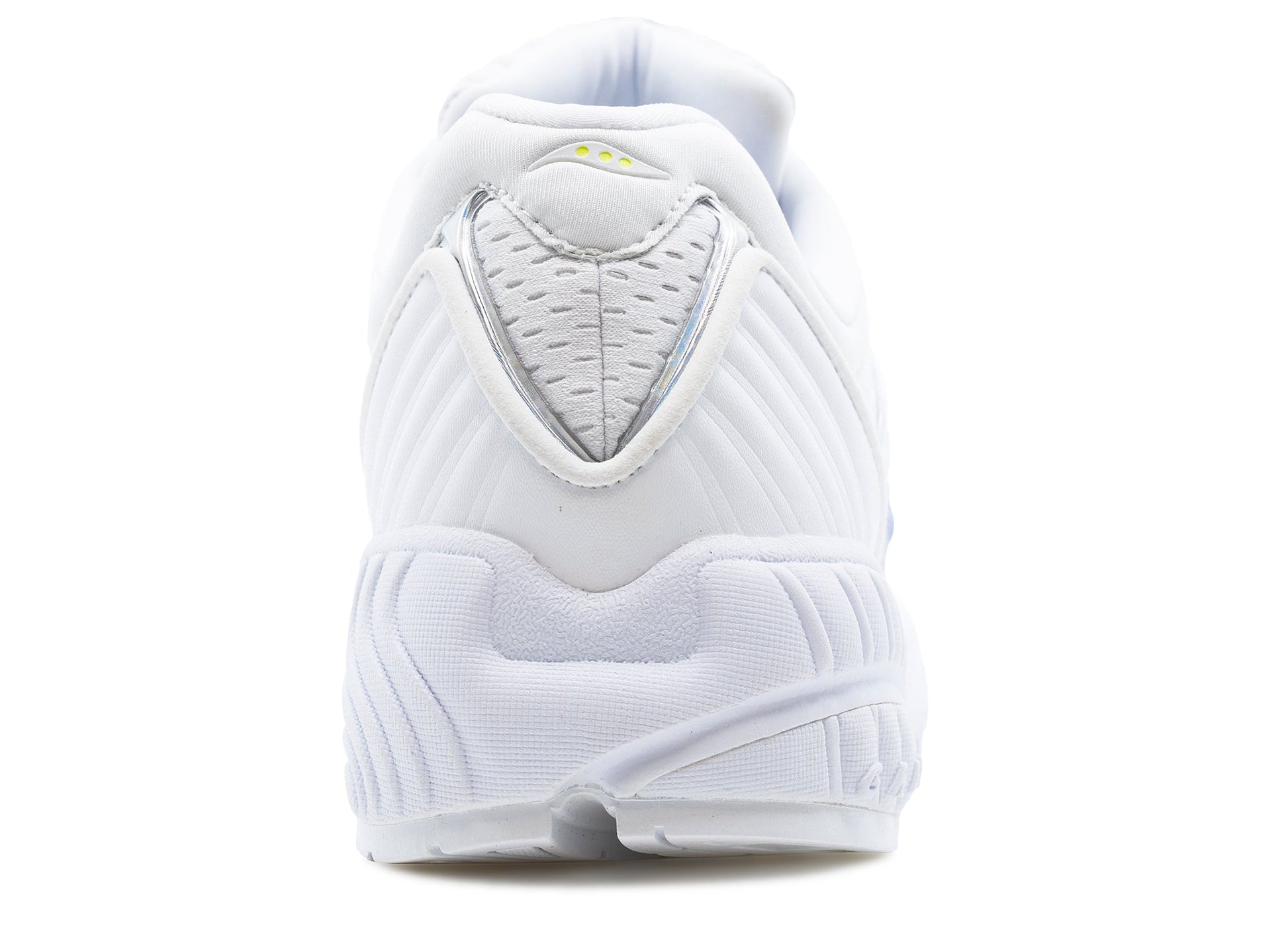 studio-shot-v9-34331