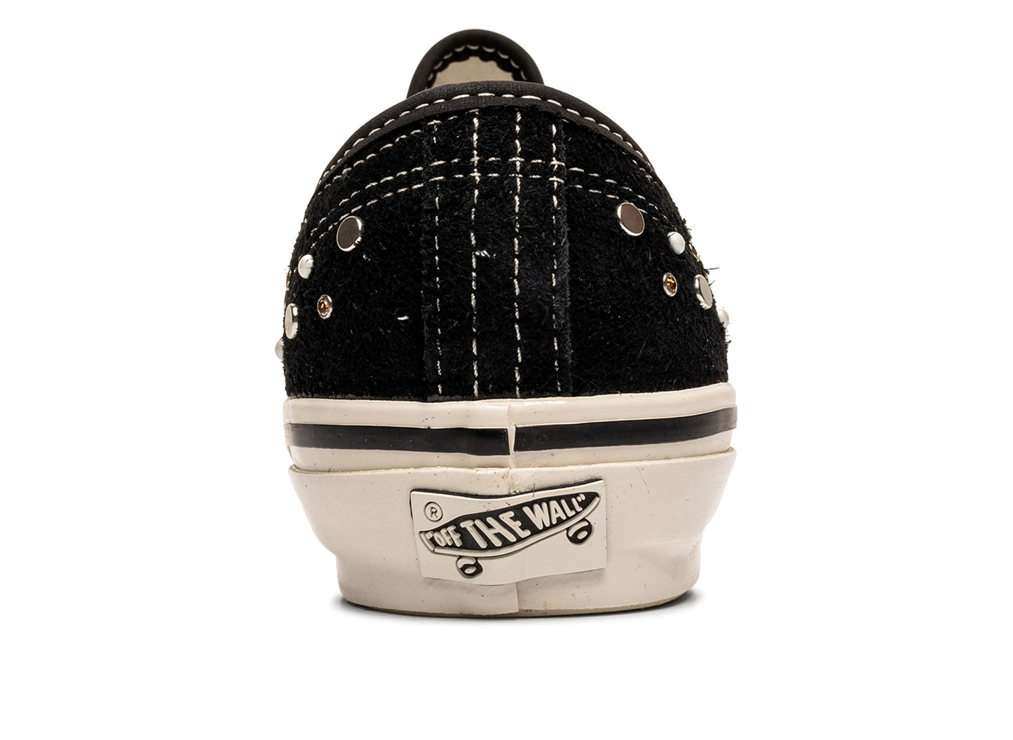 studio-shot-v9-52328