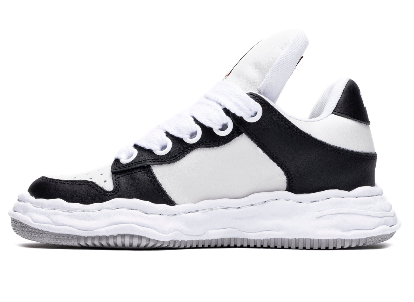 studio-shot-v9-19089