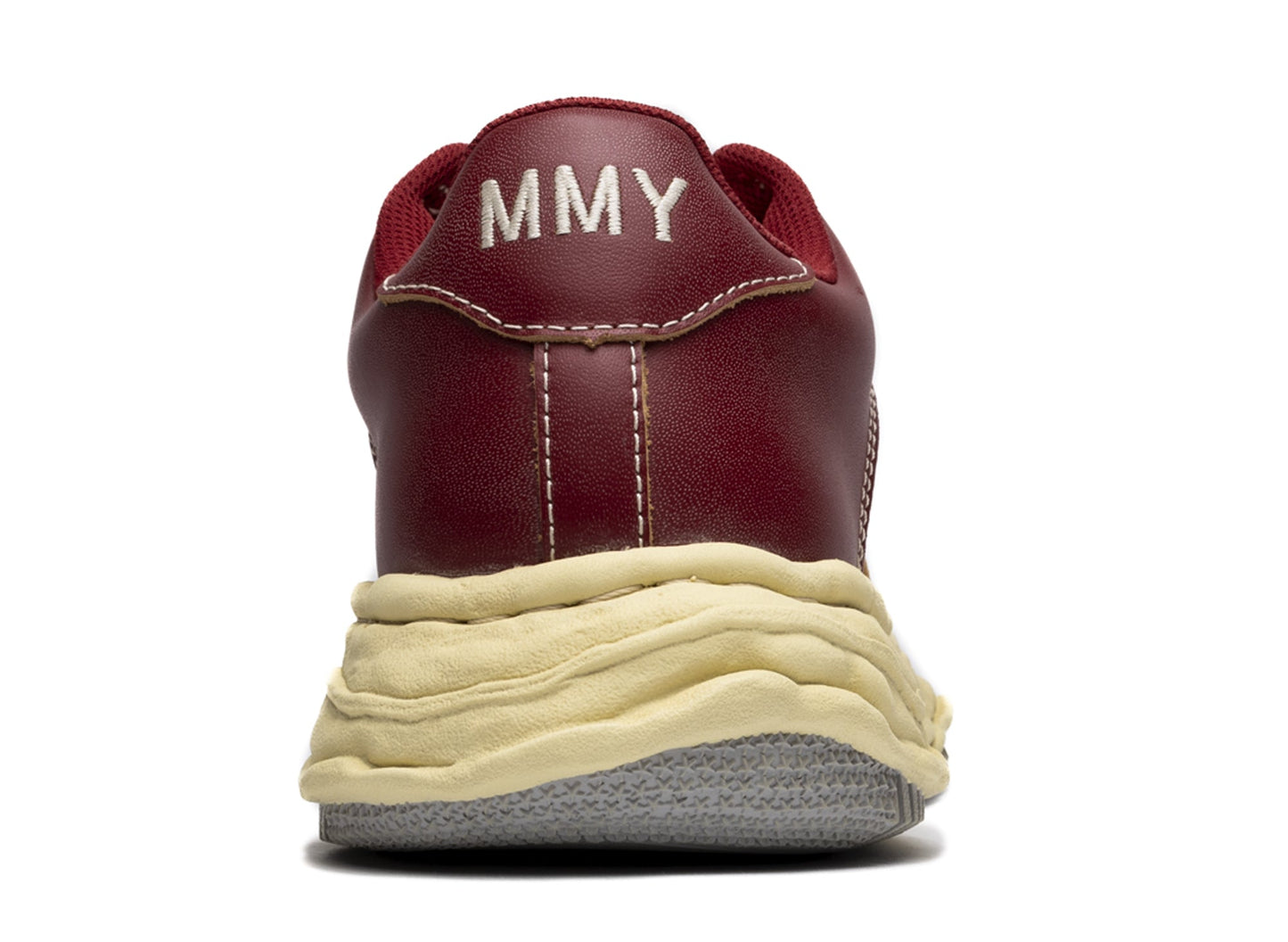 studio-shot-v9-79271