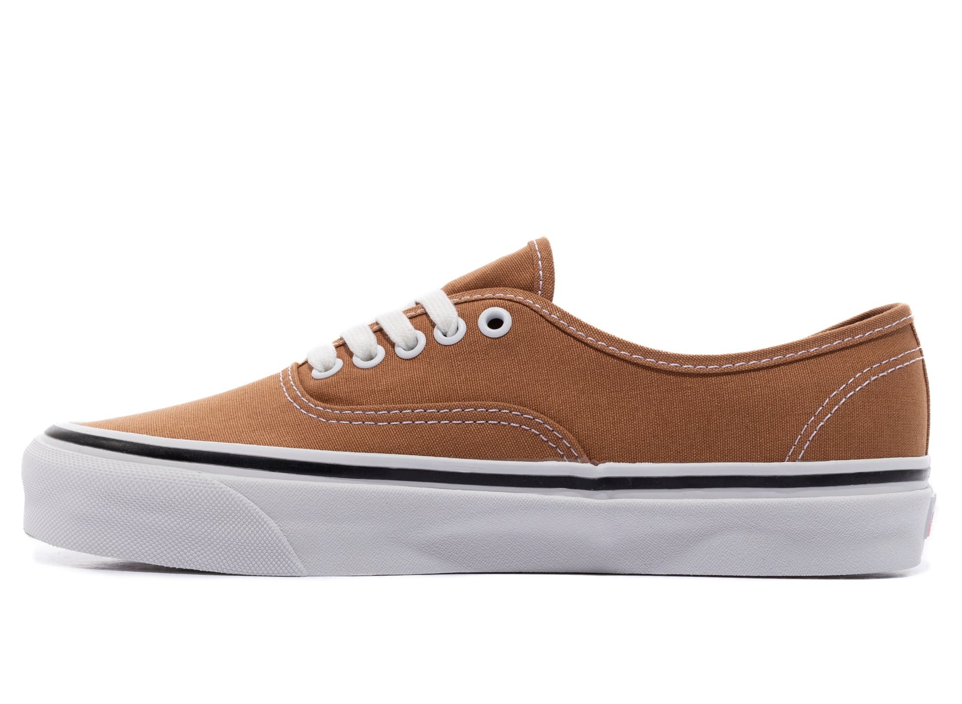 studio-shot-v9-18747