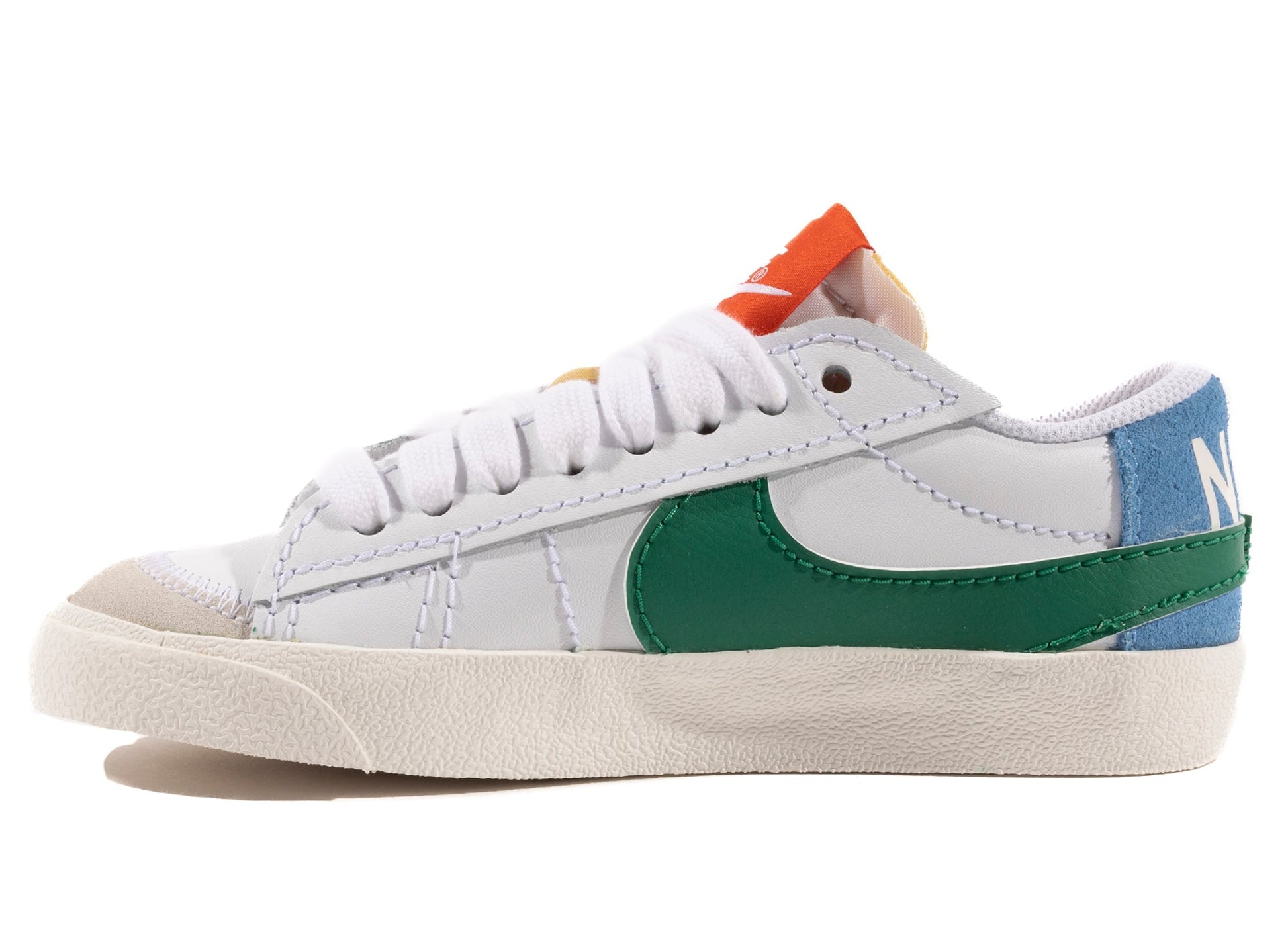 studio-shot-v9-92379