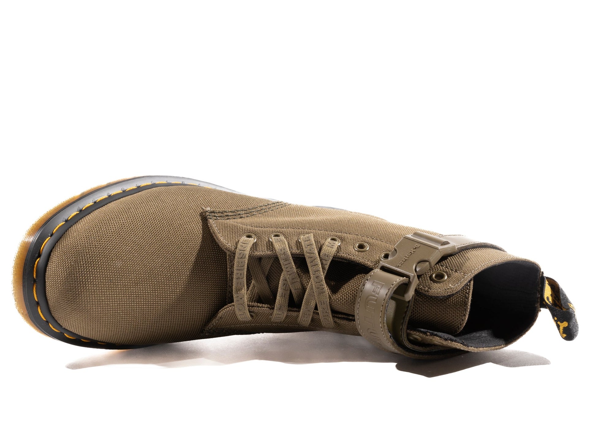 studio-shot-v9-84548