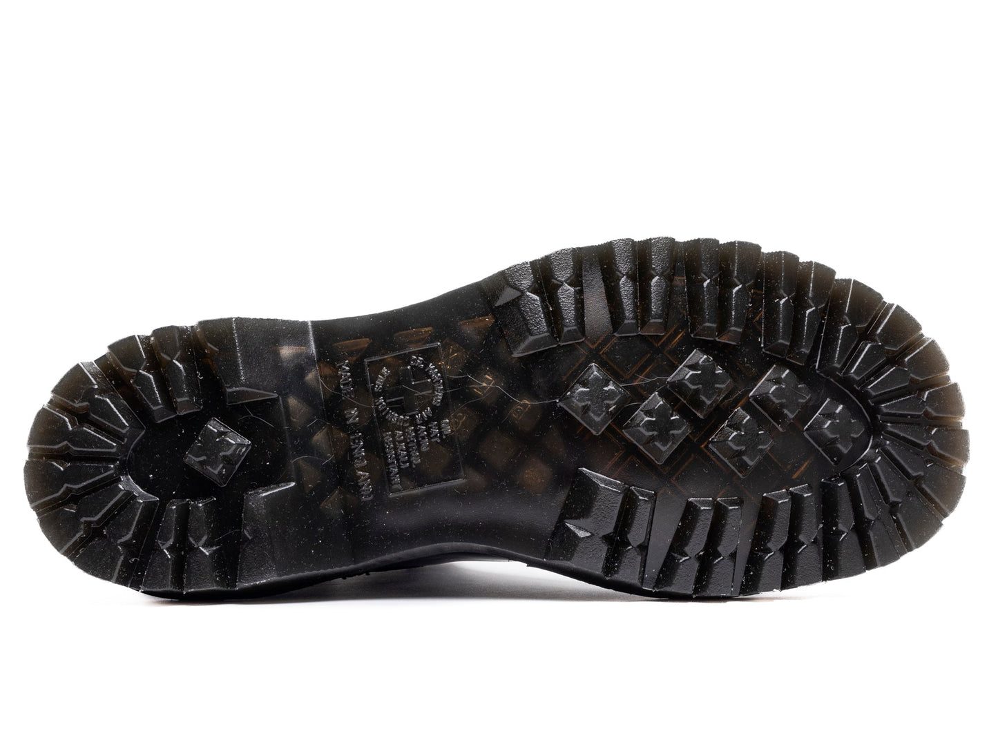 studio-shot-v9-94744