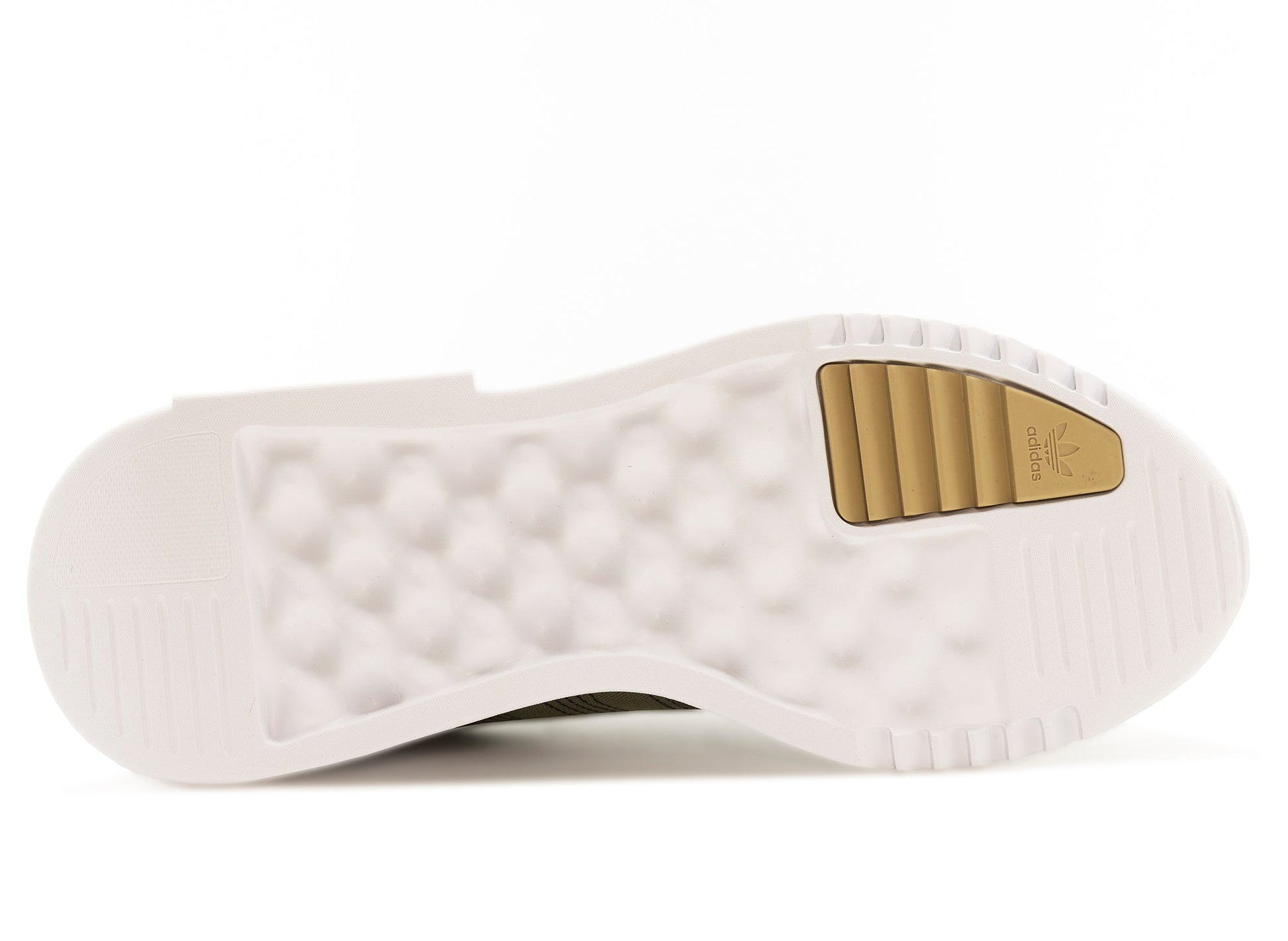 studio-shot-v9-12261