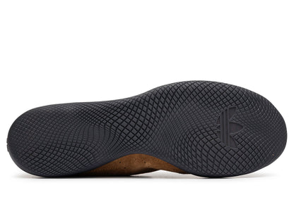 studio-shot-v9-26151