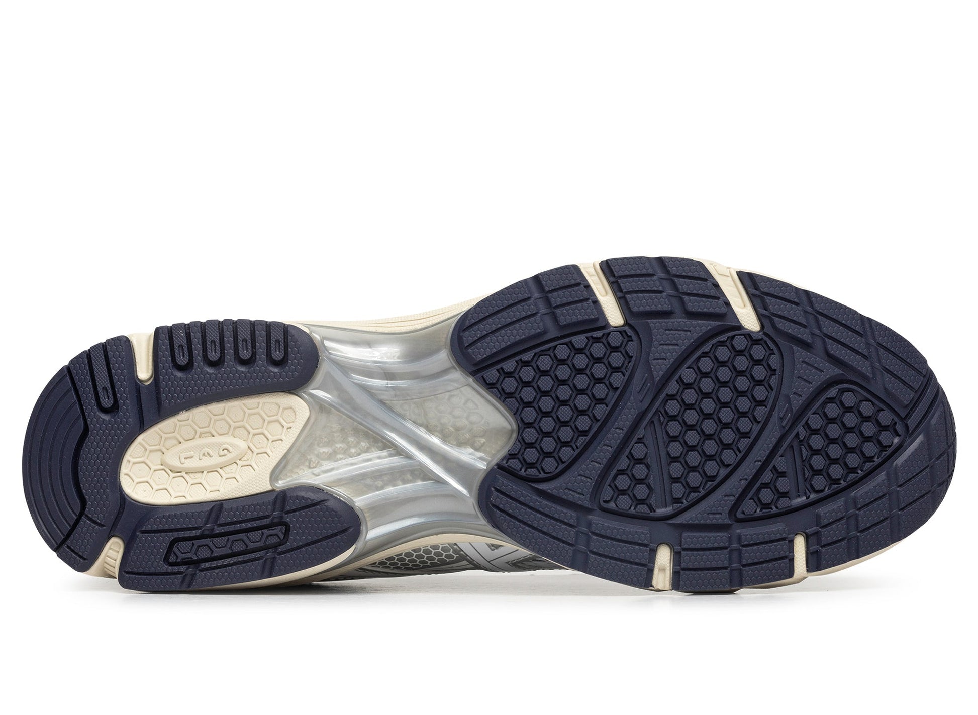 studio-shot-v9-30961