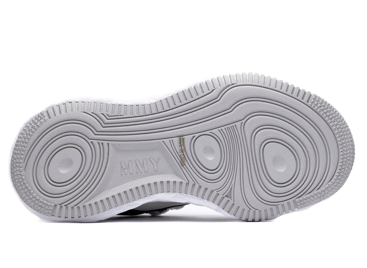 studio-shot-v9-35861