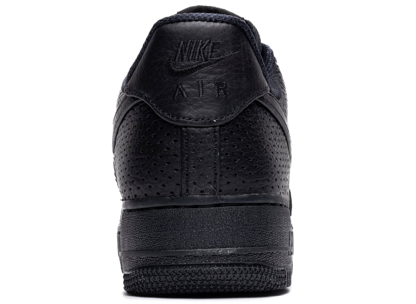 studio-shot-v9-14676