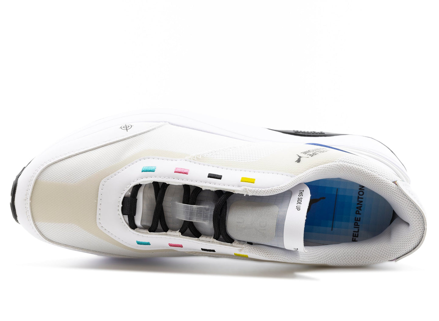 studio-shot-v9-17253