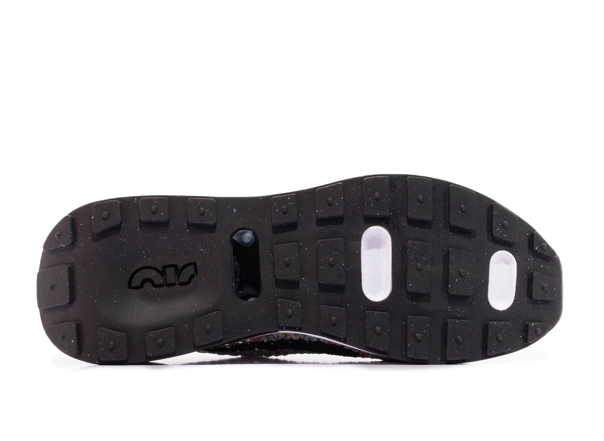 studio-shot-v9-36446