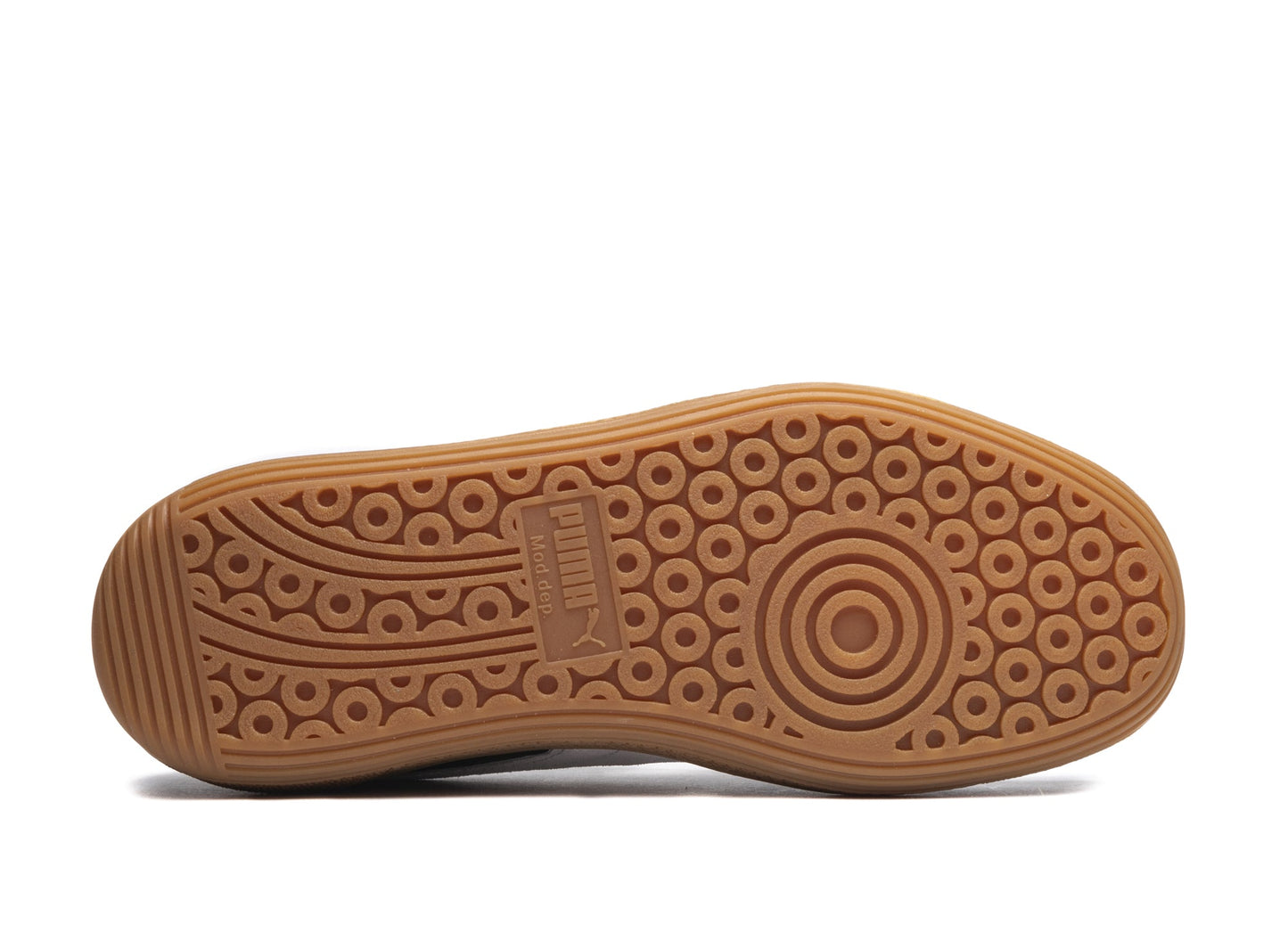 studio-shot-v9-37661