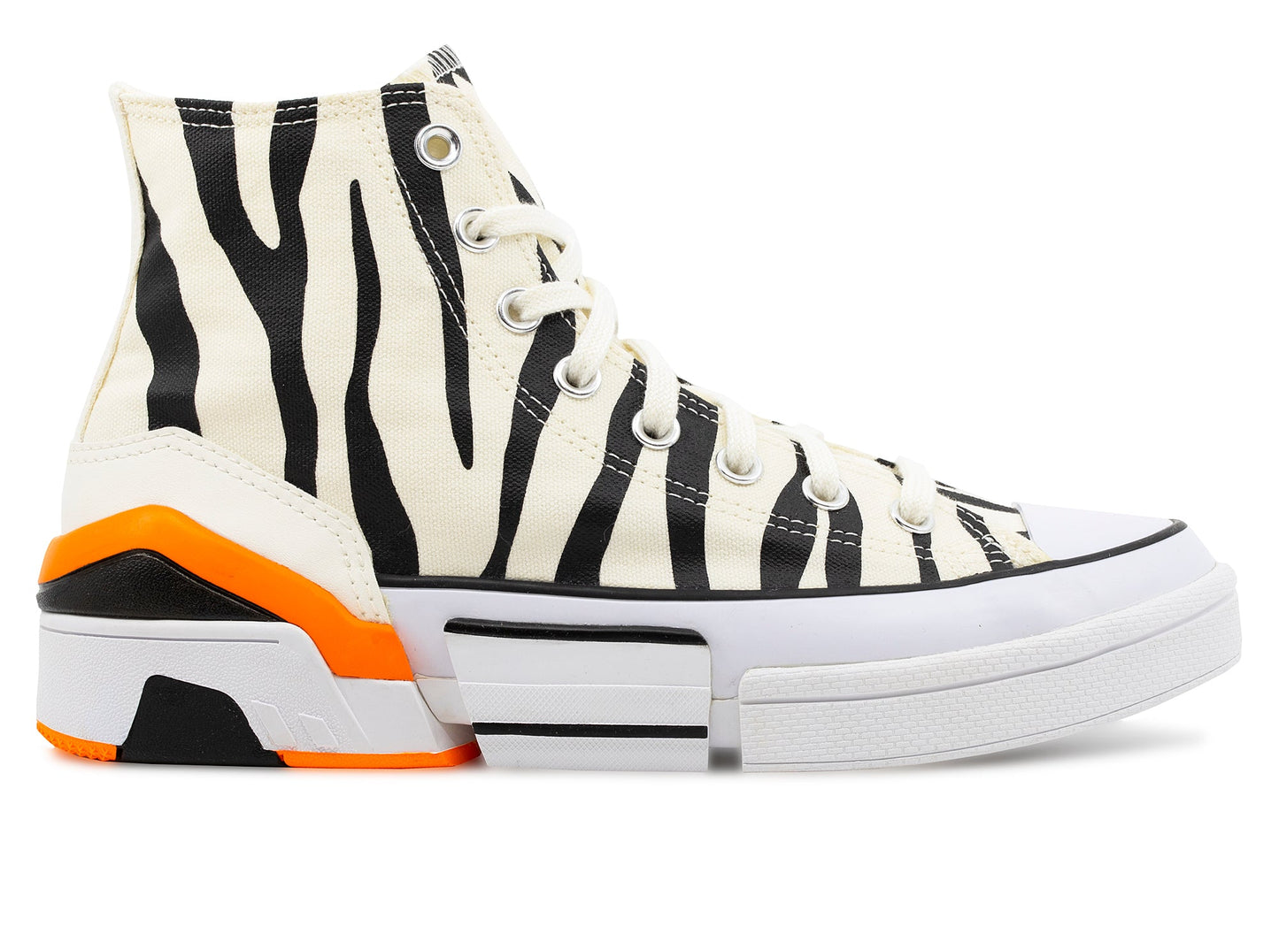 studio-shot-v9-83636