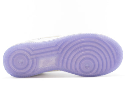 studio-shot-v9-90128