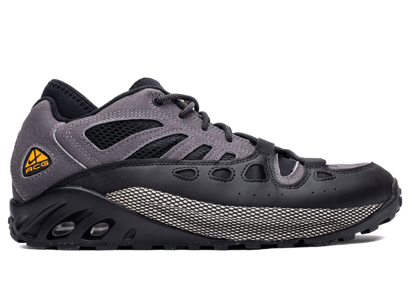 studio-shot-v9-46394