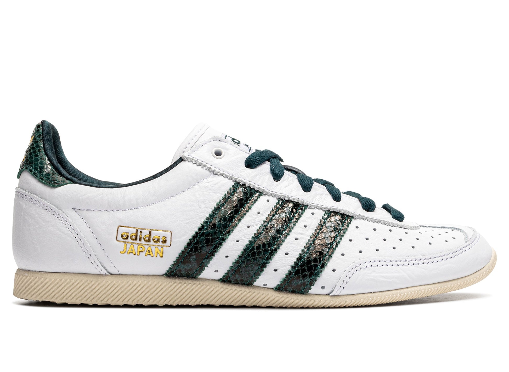 studio-shot-v9-59119