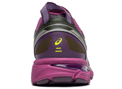 studio-shot-v9-78578