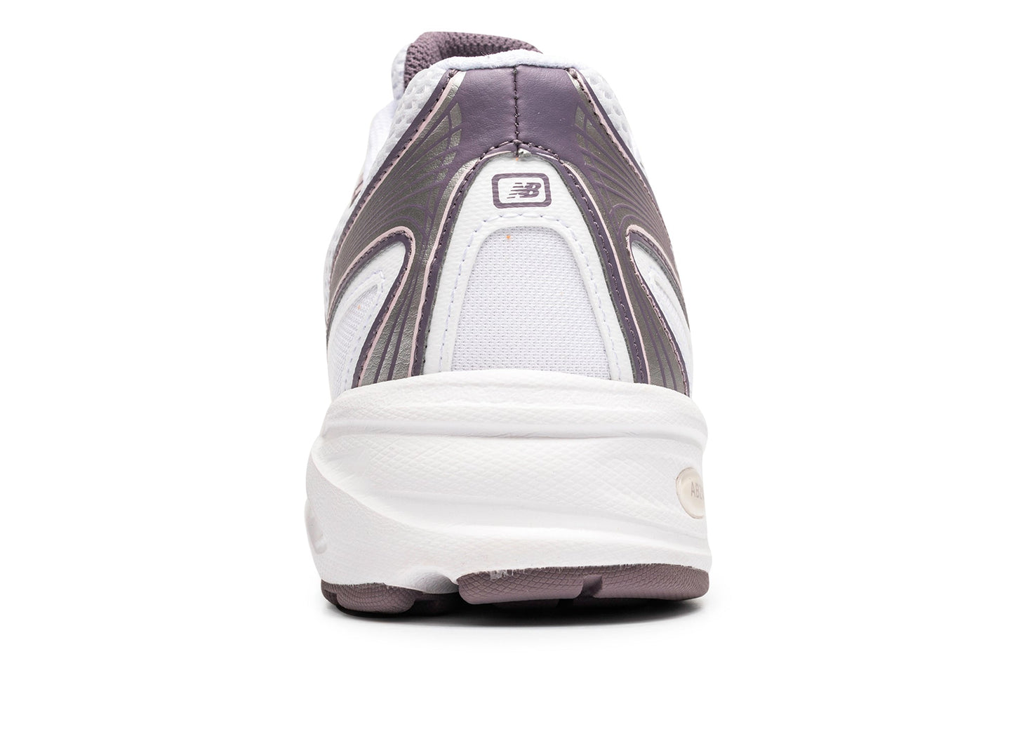 studio-shot-v9-59570