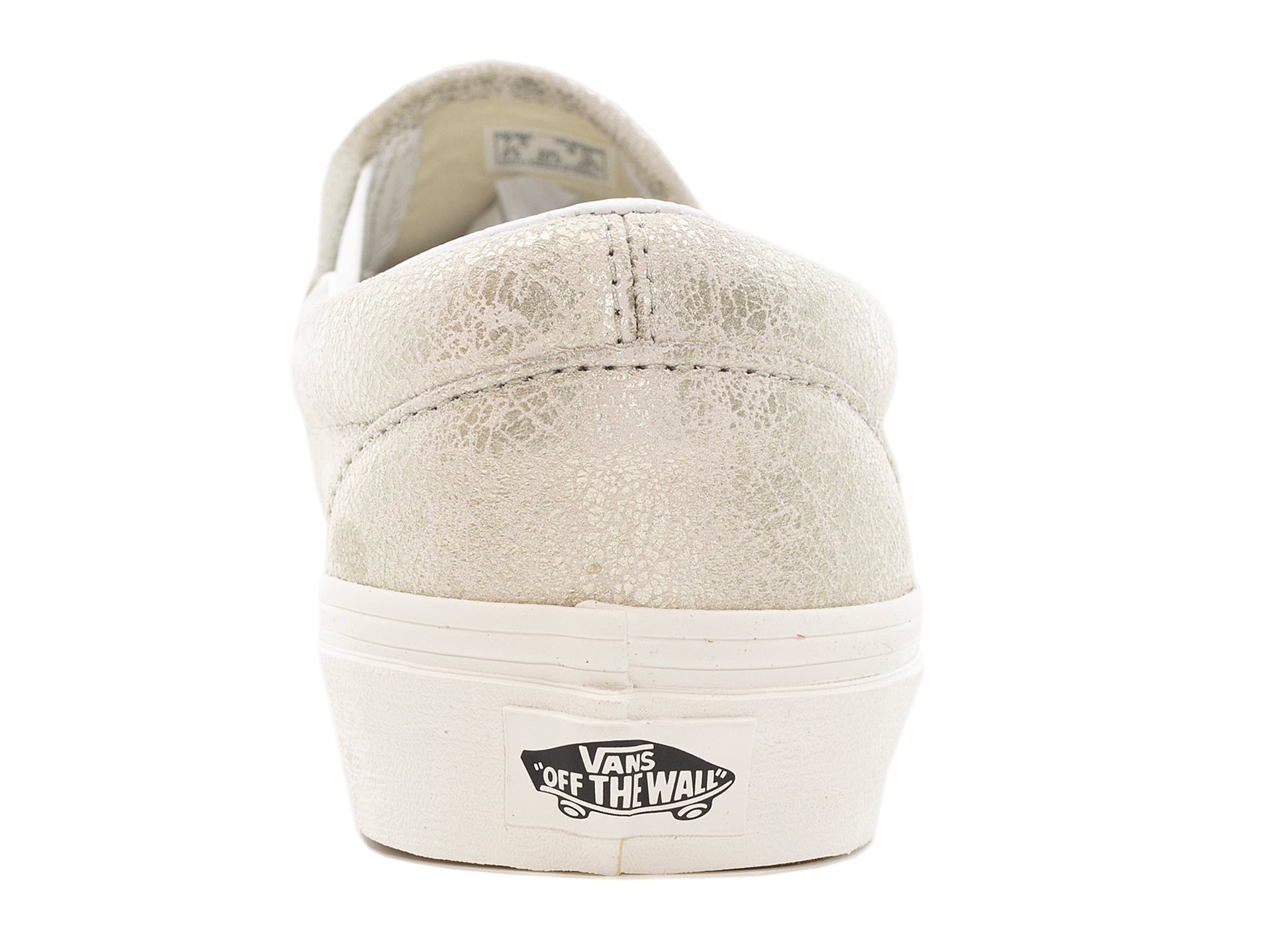 studio-shot-v9-14329