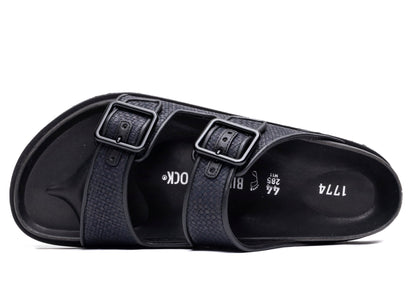 studio-shot-v9-76748