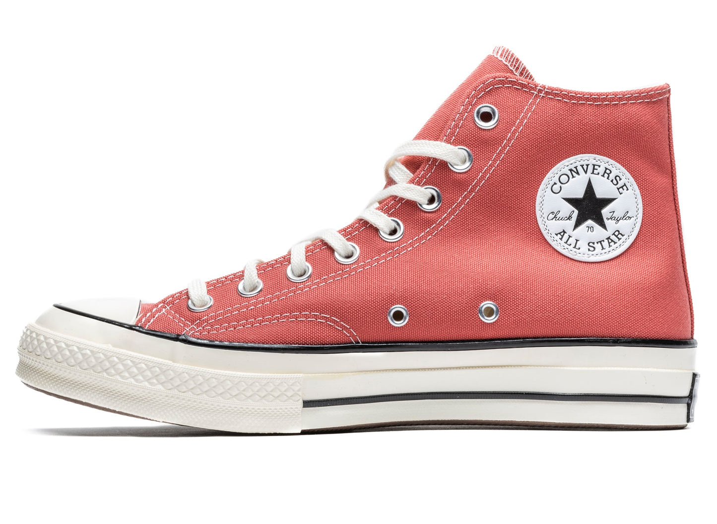 studio-shot-v9-95973