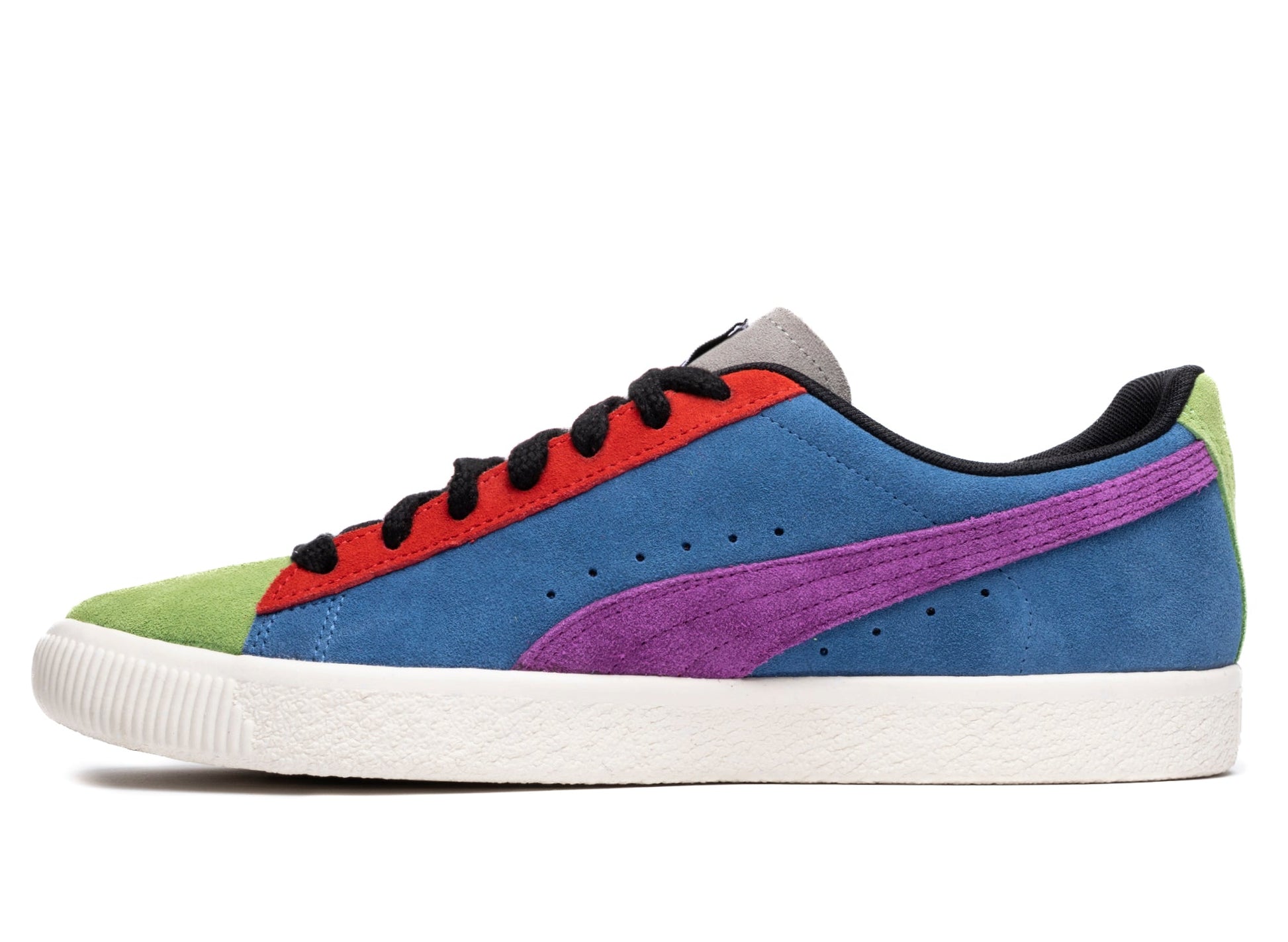 studio-shot-v9-54727