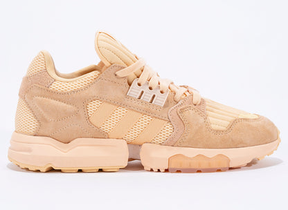 studio-shot-v9-69584