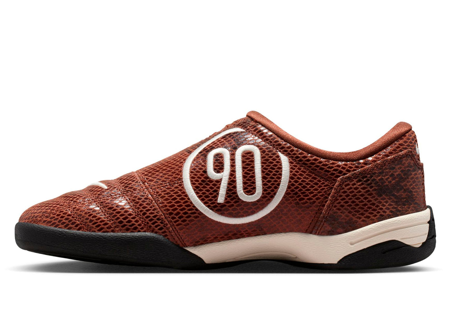 studio-shot-v9-16461