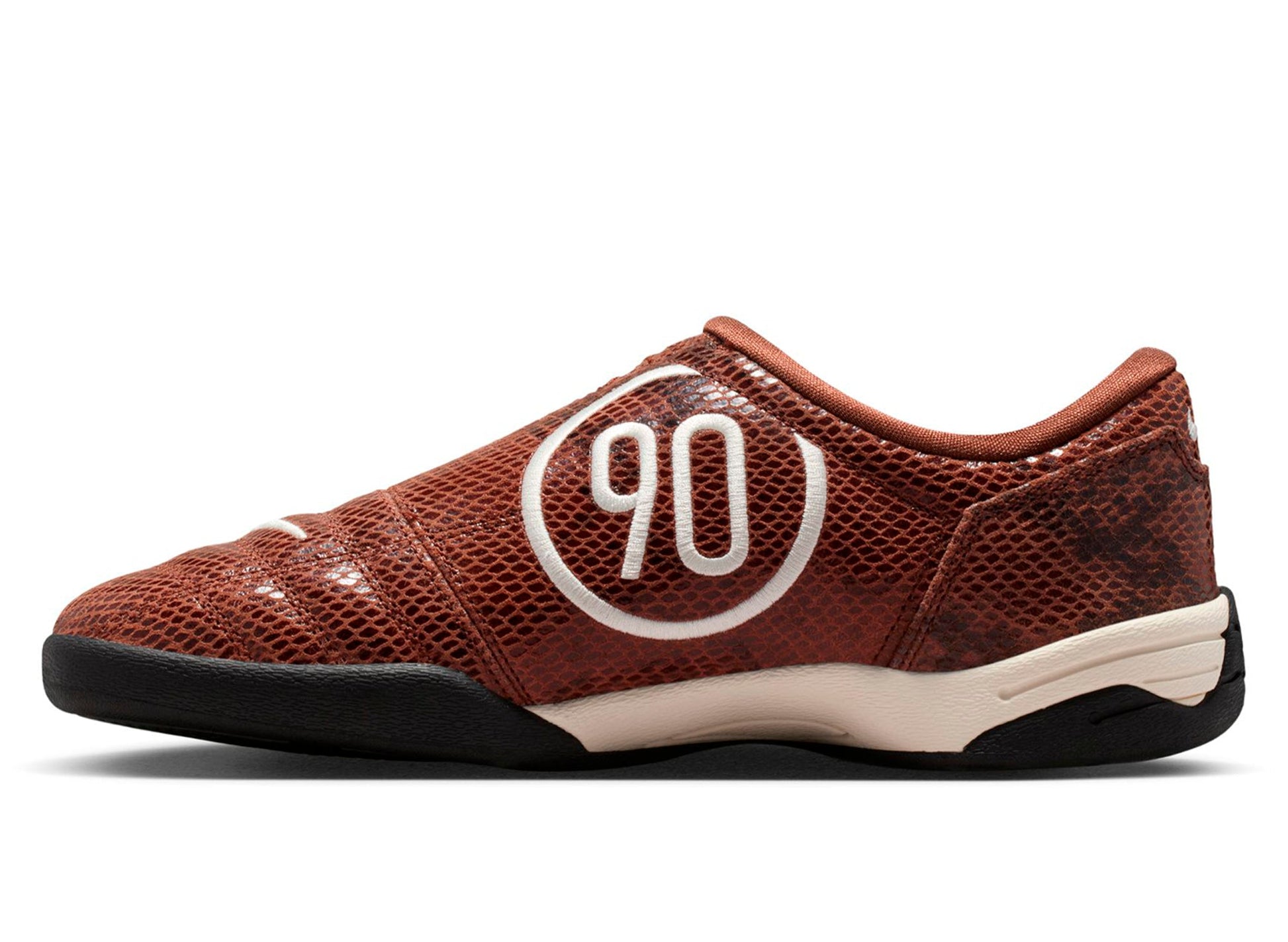 studio-shot-v9-16461