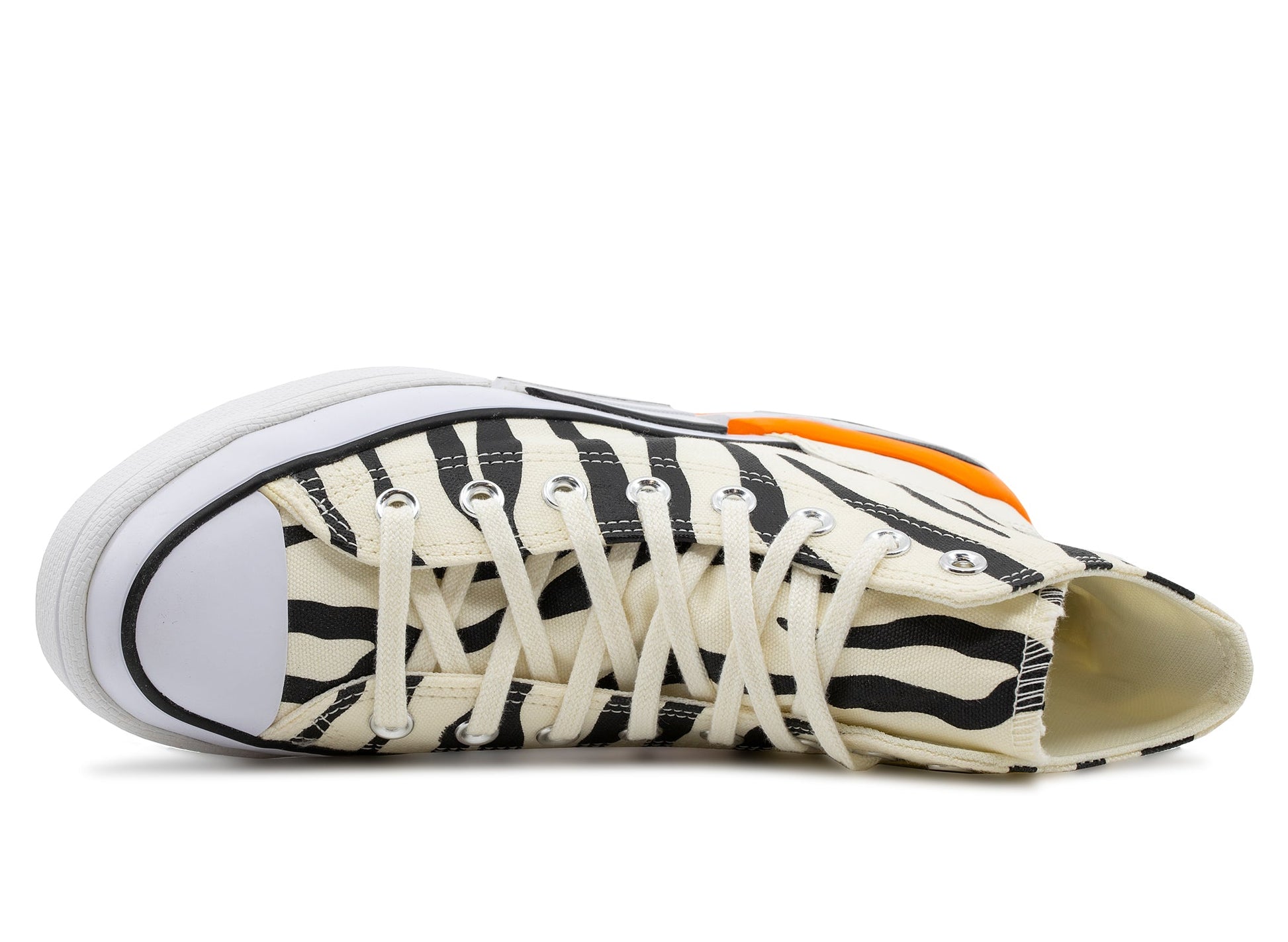 studio-shot-v9-78674