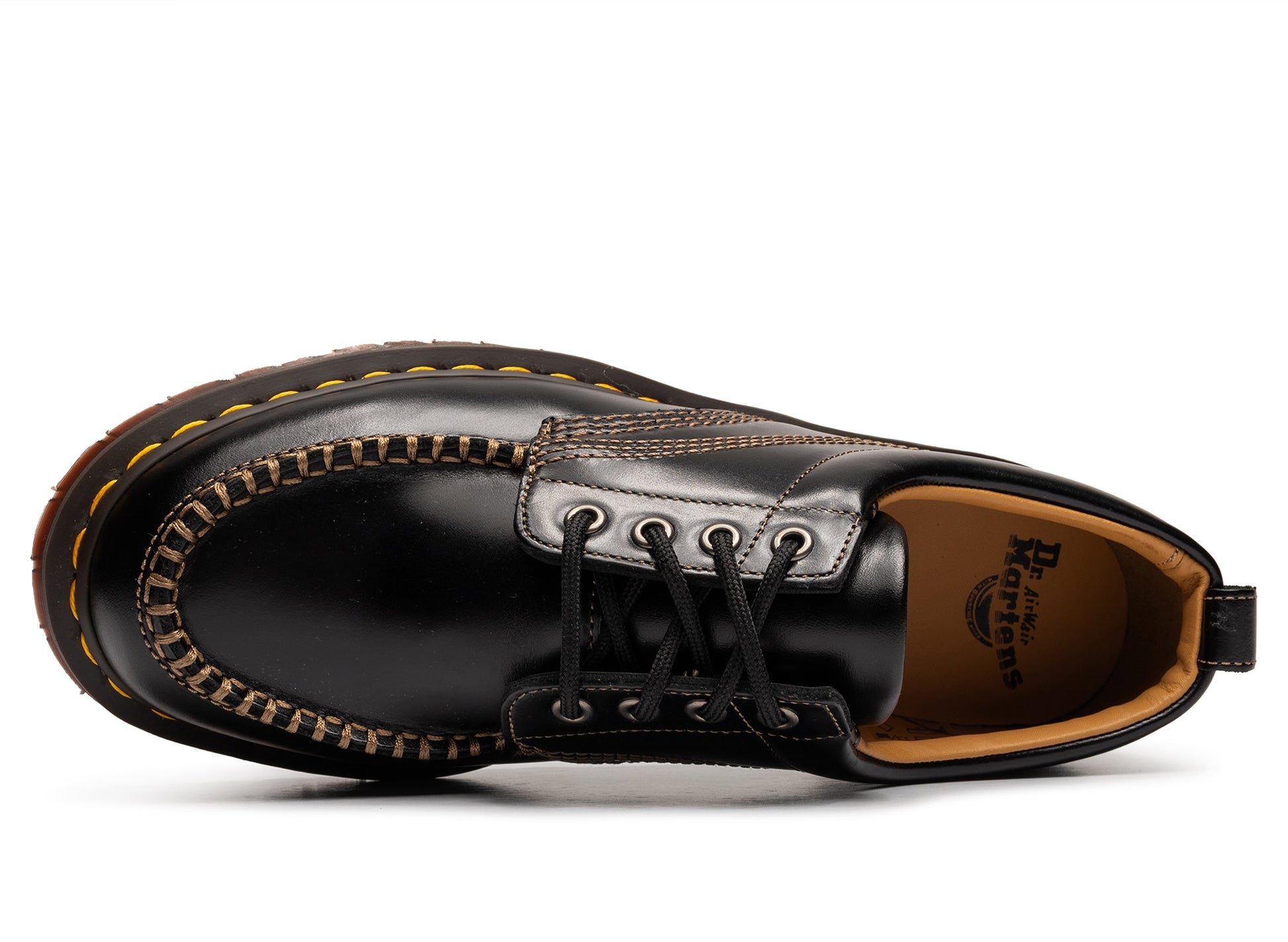 studio-shot-v9-95801