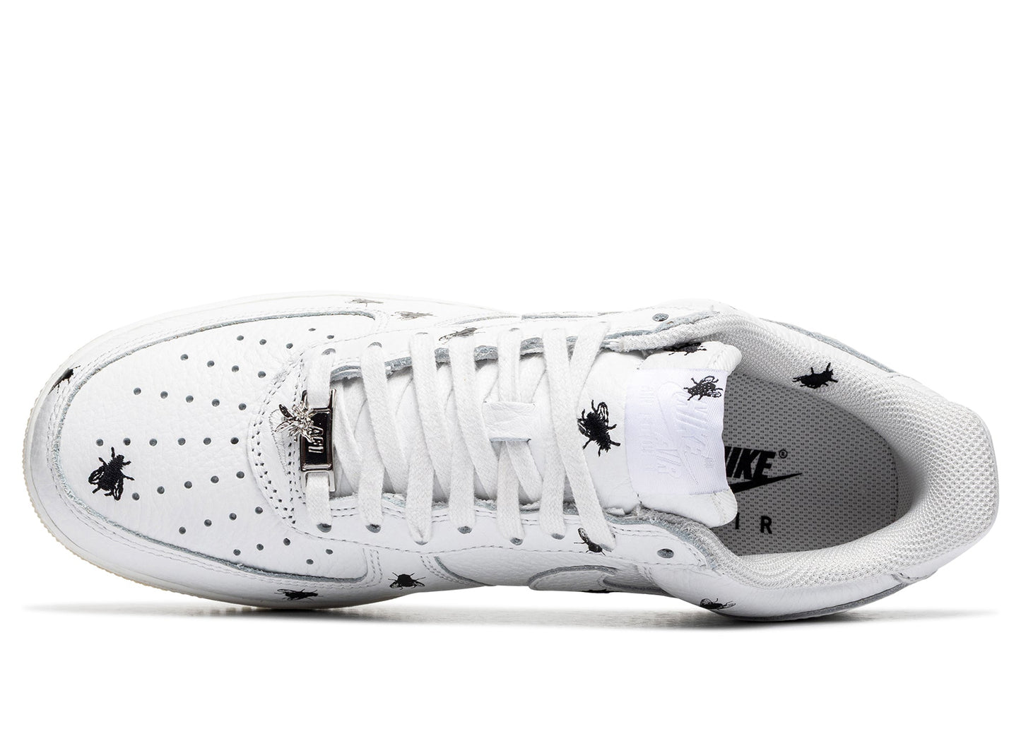 studio-shot-v9-11046