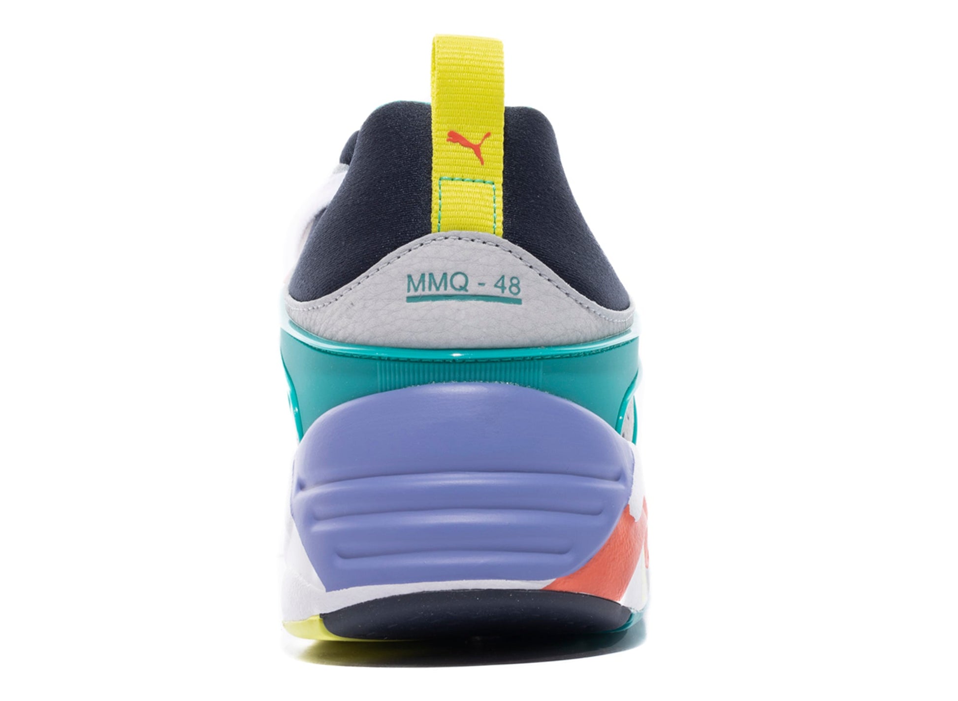 studio-shot-v9-72143