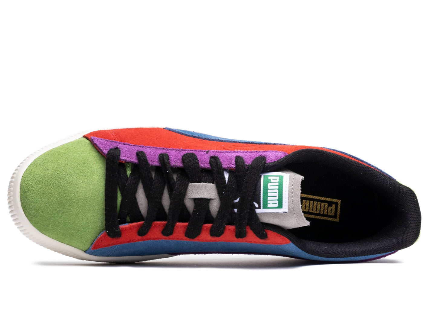 studio-shot-v9-20916