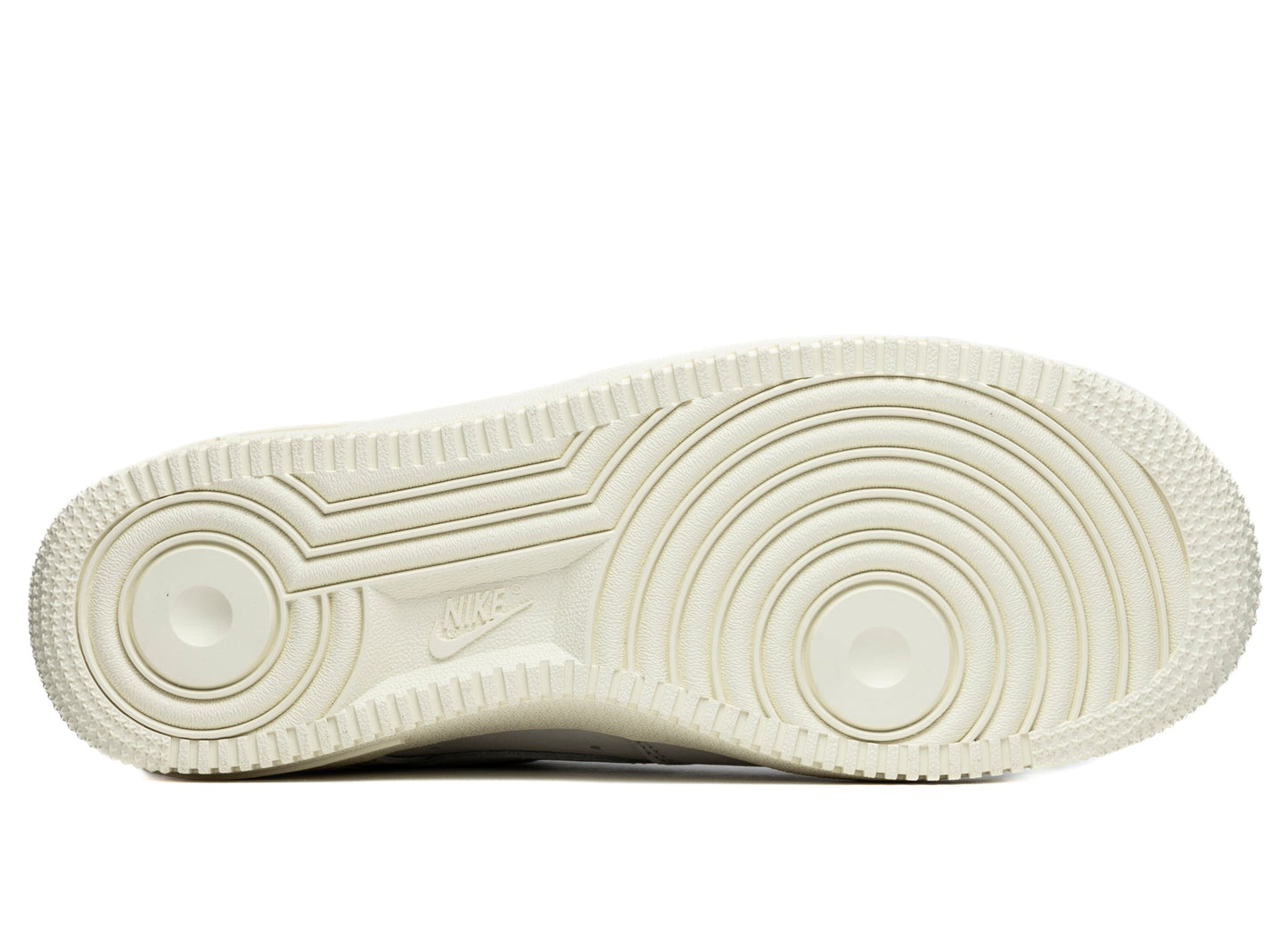 studio-shot-v9-11451