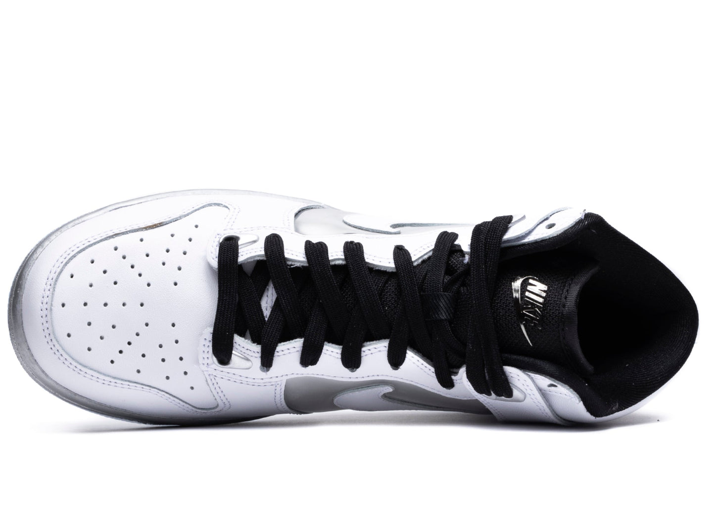 studio-shot-v9-56270