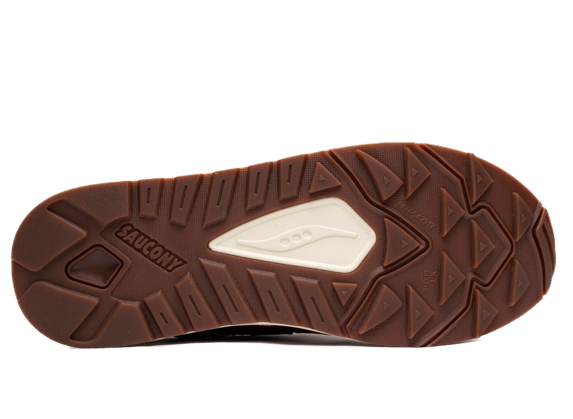 studio-shot-v9-41012