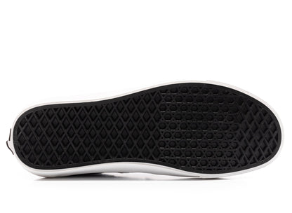 studio-shot-v9-27786