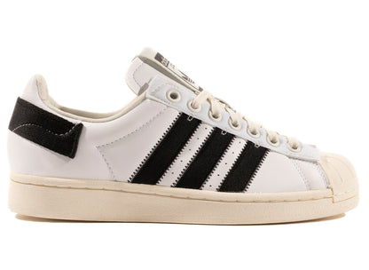 studio-shot-v9-16611