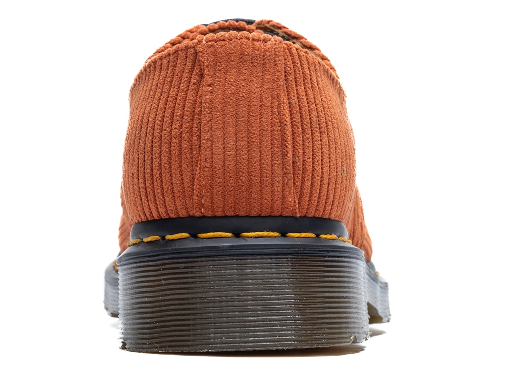 studio-shot-v9-99105