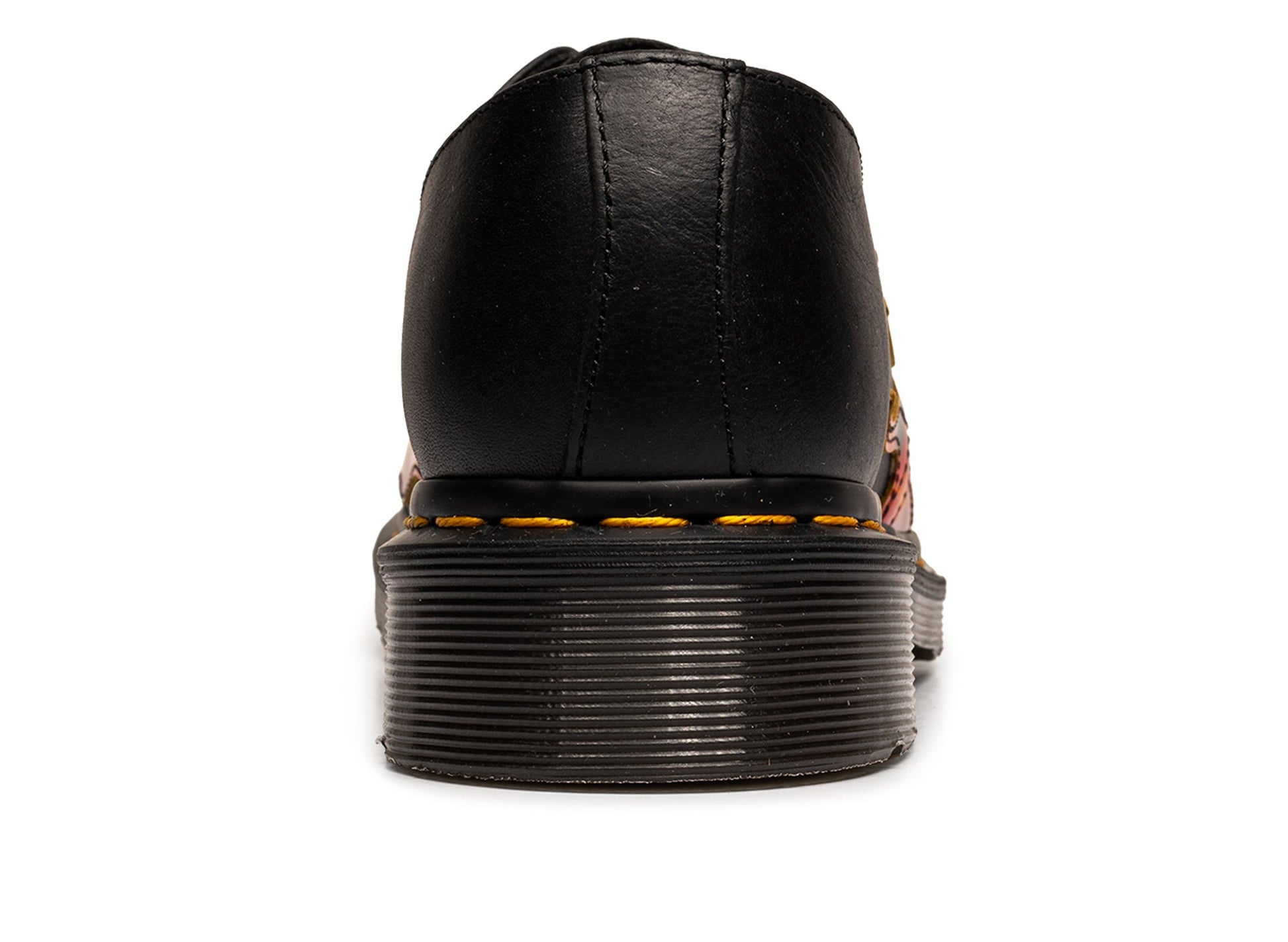 studio-shot-v9-97886