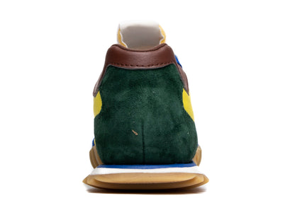 studio-shot-v9-30380