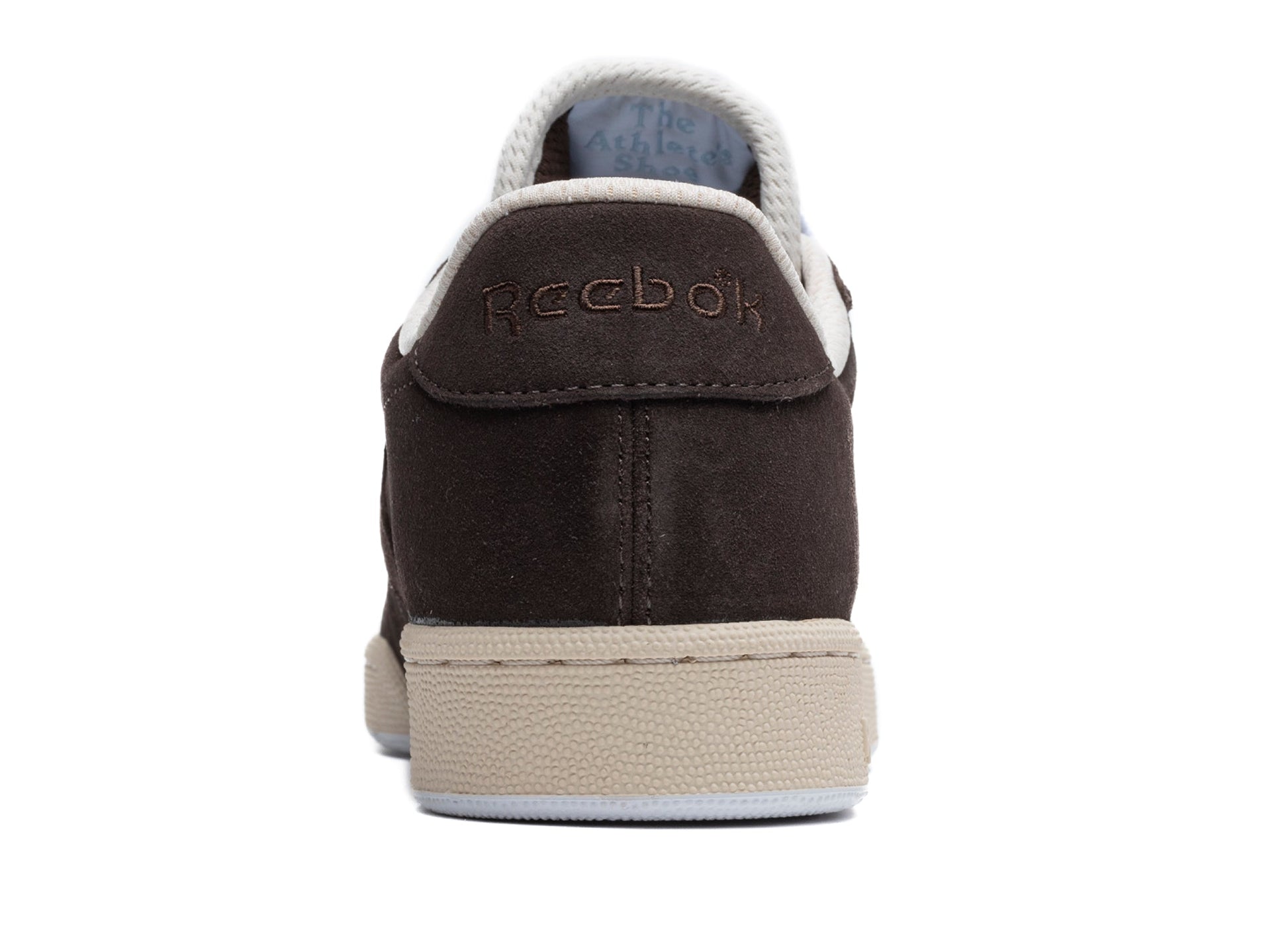 studio-shot-v9-47348