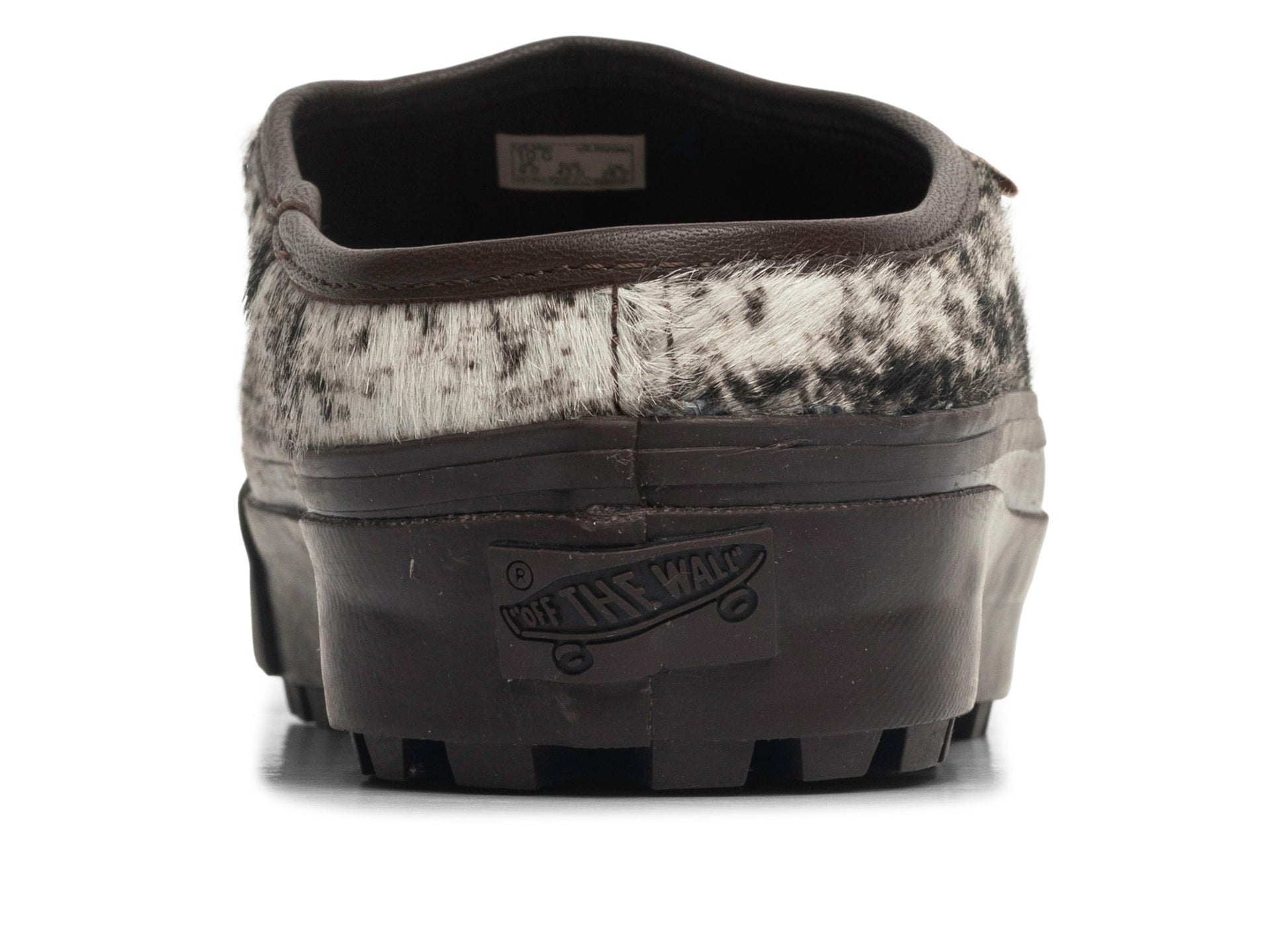 studio-shot-v9-79914