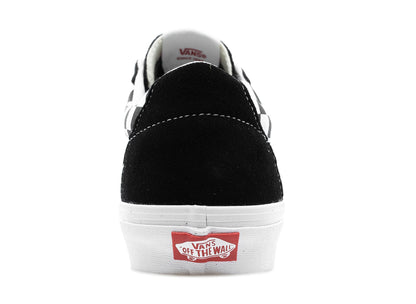 studio-shot-v9-40615